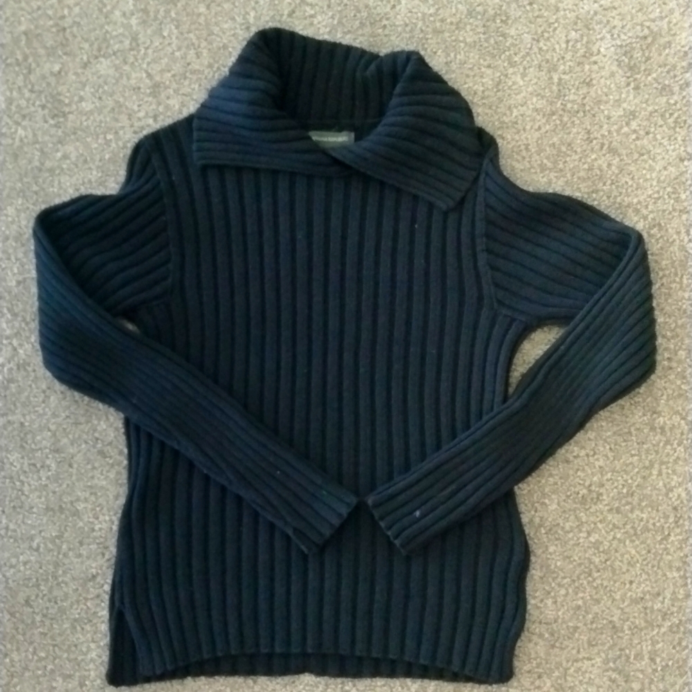 Black sweater